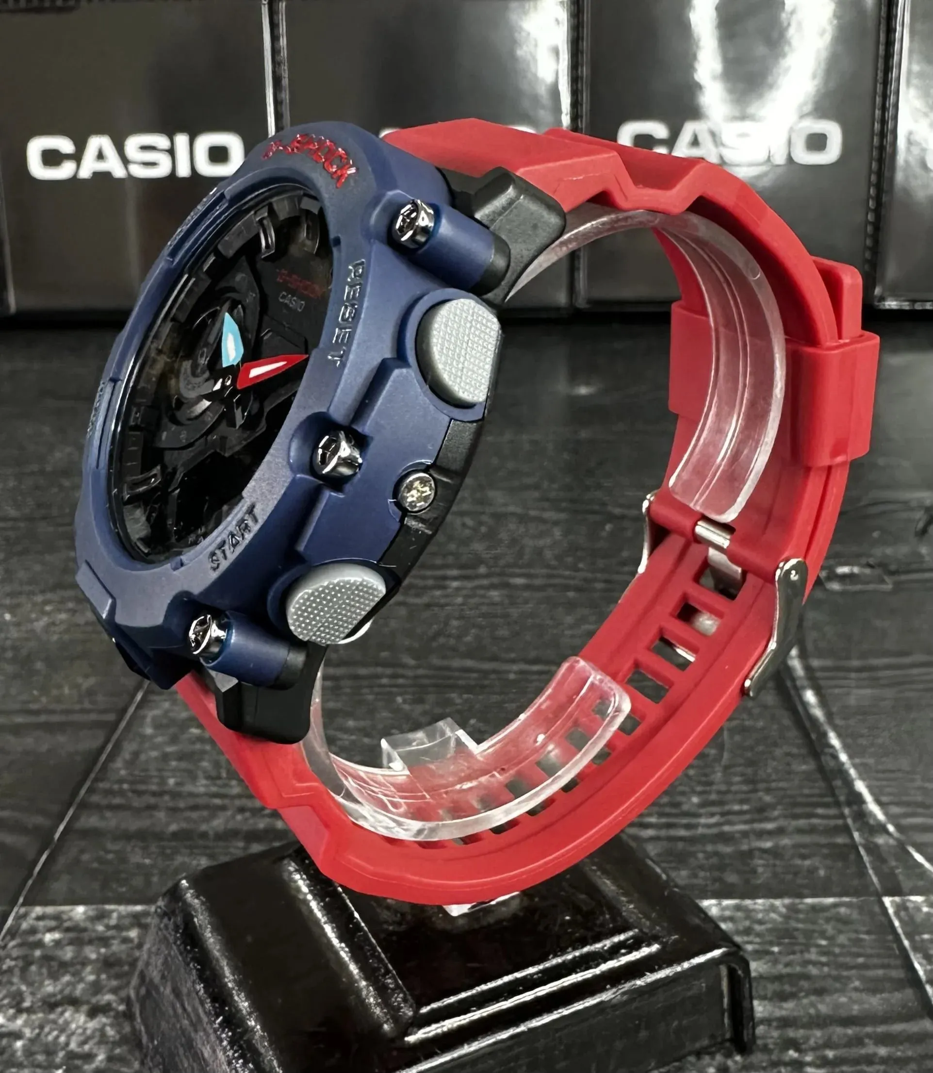 Relógio Casio G-SHOCK GA-2000-1A2